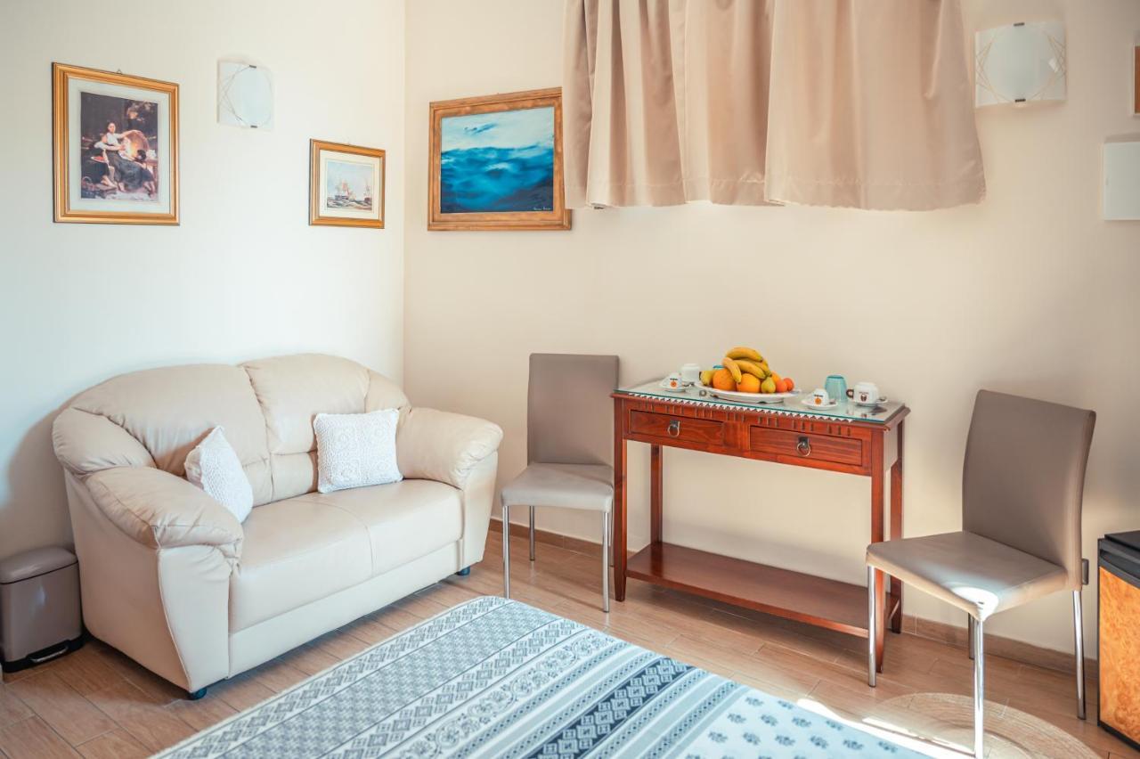 Elegant R&B Floridia Bed and Breakfast Taormina Eksteriør billede
