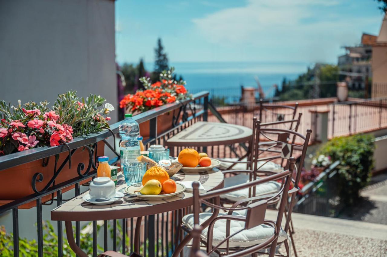 Elegant R&B Floridia Bed and Breakfast Taormina Eksteriør billede